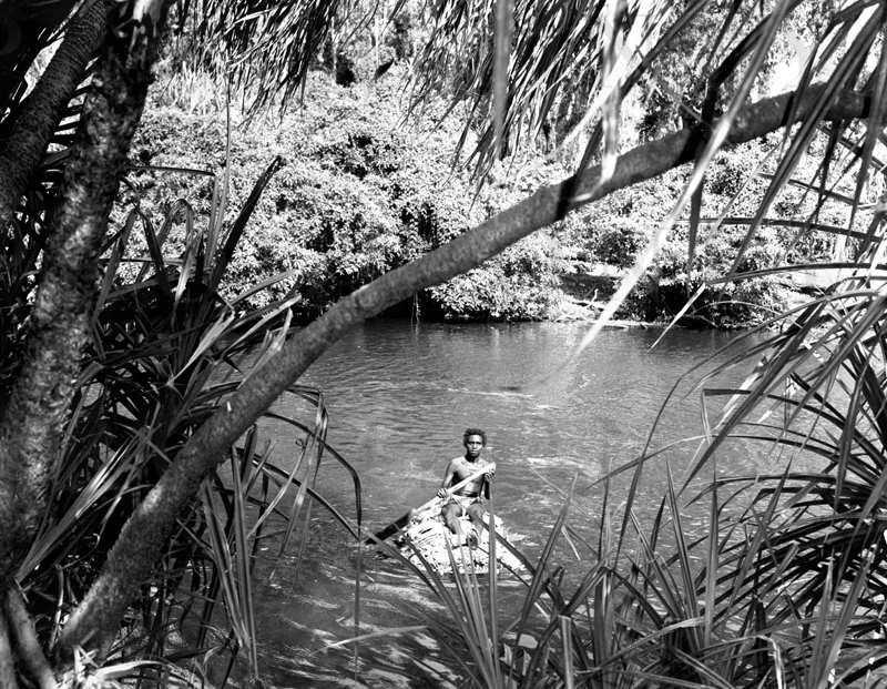 D27-29 Arnham Land The River