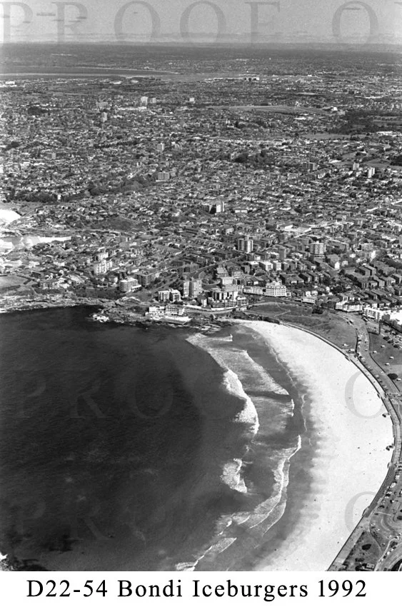 D22-54 Bondi Iceburgers 1992.jpg
