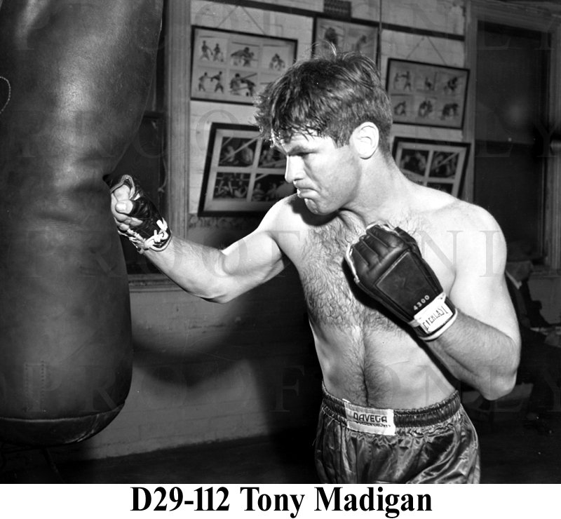 D29-112 Tony Madigan.jpg