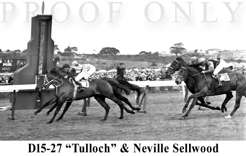 D15- 27 Tulloch & N Sellwood.jpg