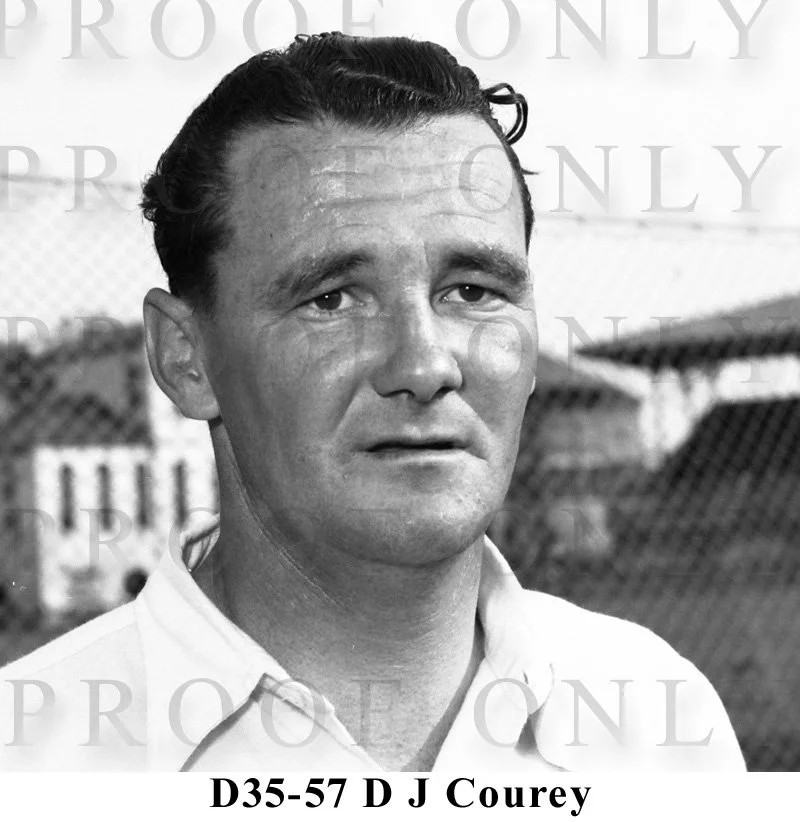 Courey J De D35-57.jpg