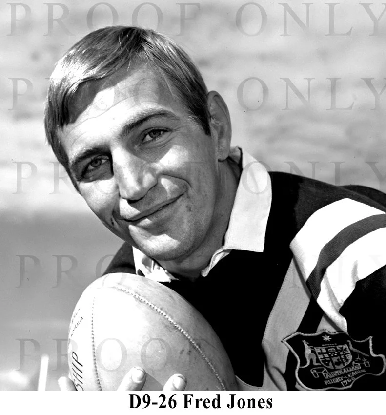 D9-26 Fred Jones.jpg