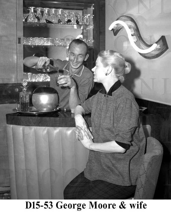 D15- 53 G. Moore & Wife.jpg