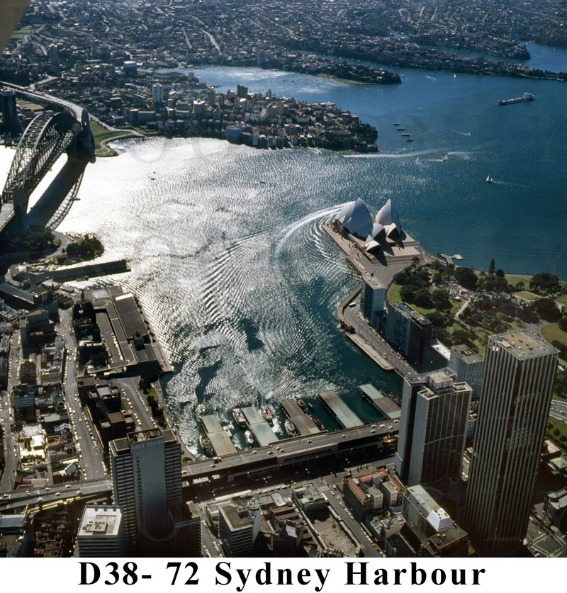 D38-72 Sydney Harbour.jpg