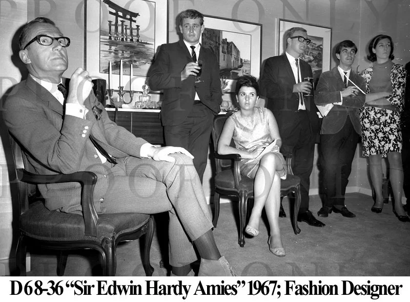Personality Hardy Amies 1967 D68-36 copy.jpg