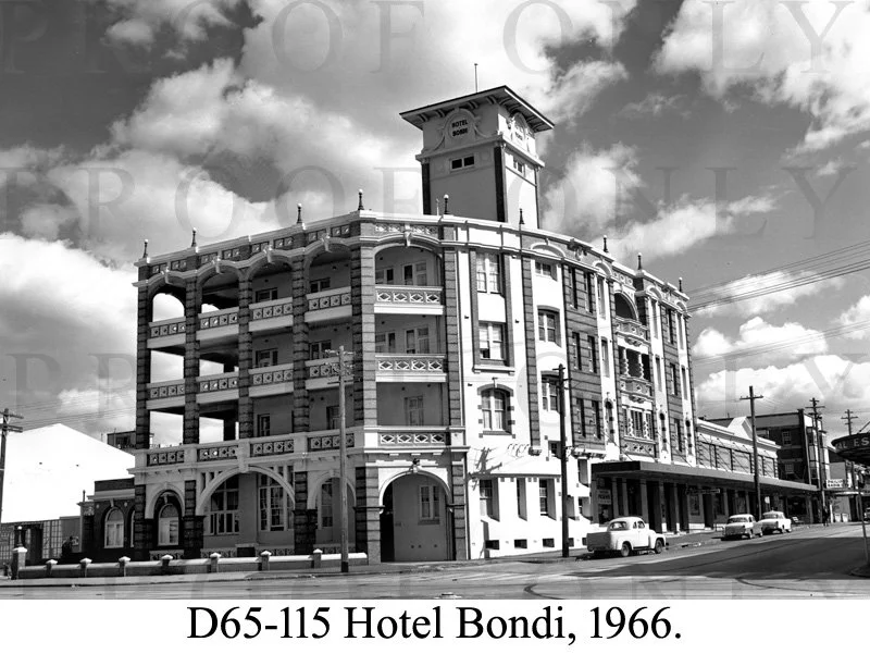 Place Hotel Bondi 1966 D65-115.jpg