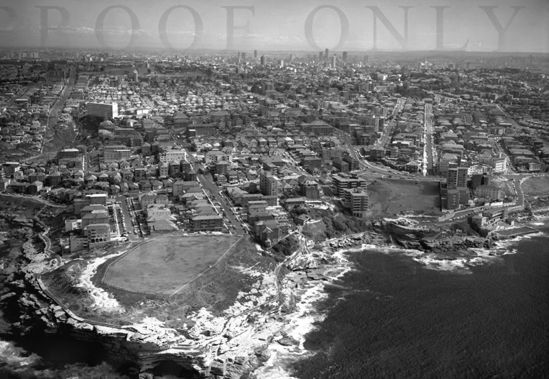 D20 77 South Bondi, Tamarama, Bronte