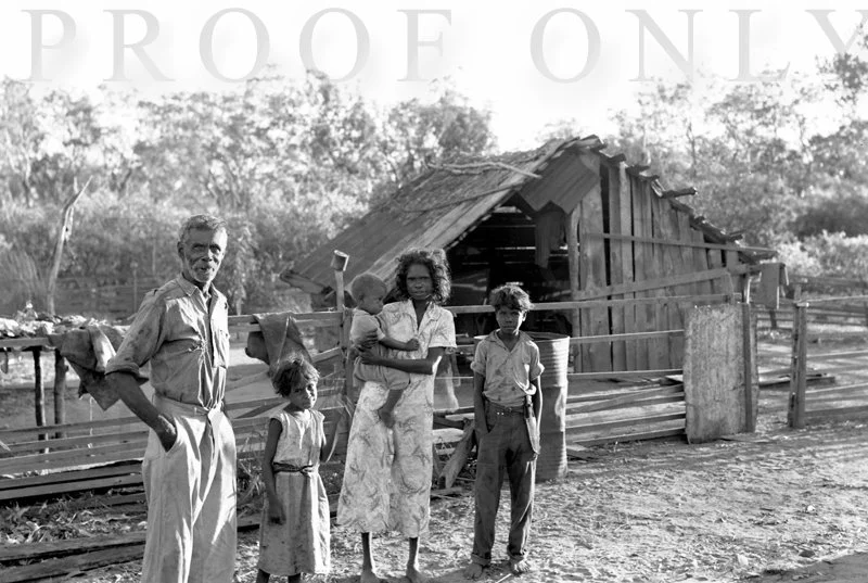 D27-47 Arnham Land Family