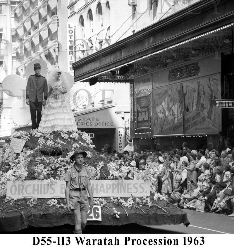 Waratah Procession 1963 D55-113.jpg