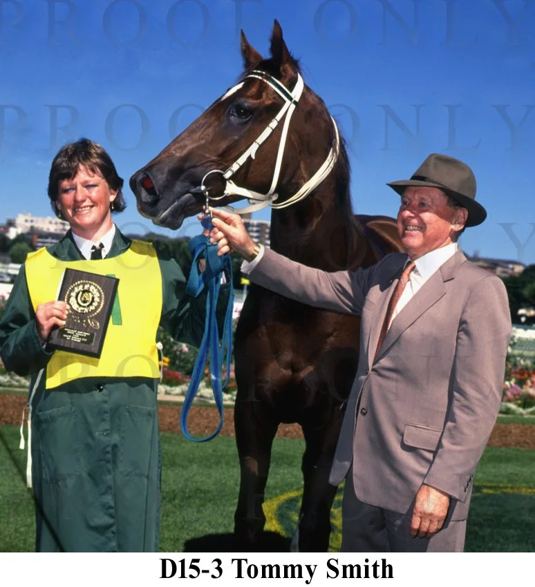 D15-3 Tommy Smith.jpg
