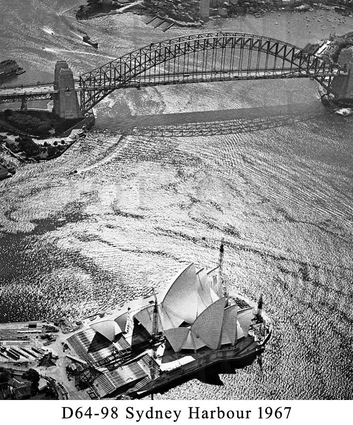 D64-98 Sydney Harbour 1967.jpg