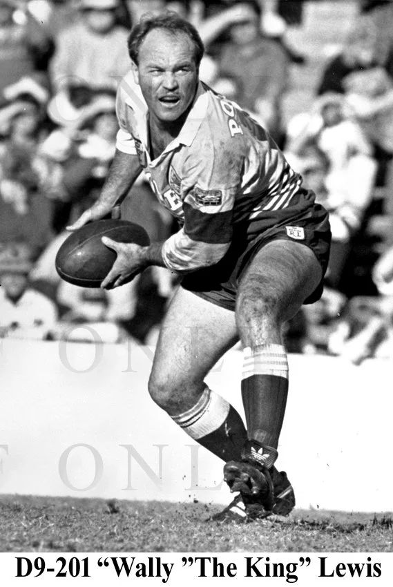 D9-201 Wally Lewis.jpg