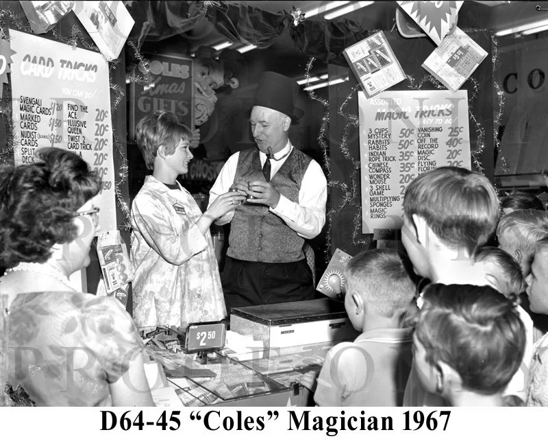 Retail Coles Magician 1967 D64-45.jpg