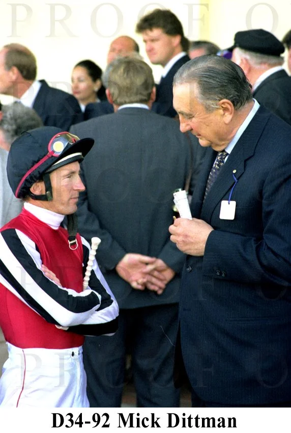 Mick Dittman 1990 D34-92.jpg