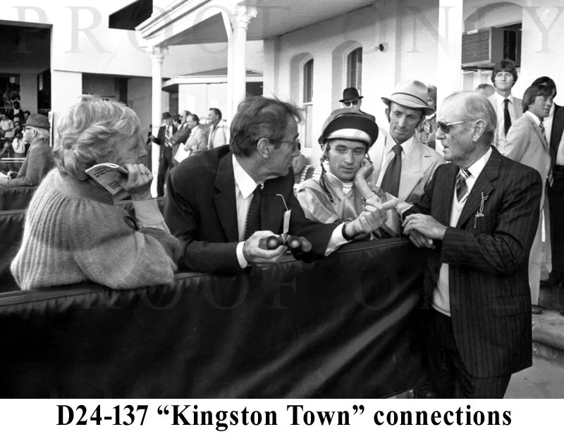 D24-137 Kingston Town's connections.jpg