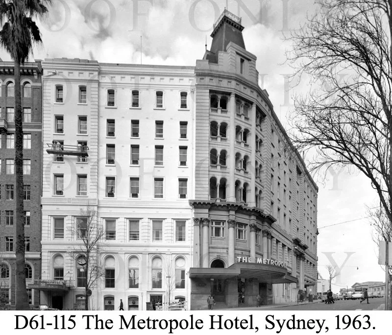 Place Hotel The Metropole  1963 D61-115.jpg
