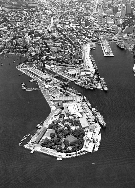 D21-113 Sydney Garden Island