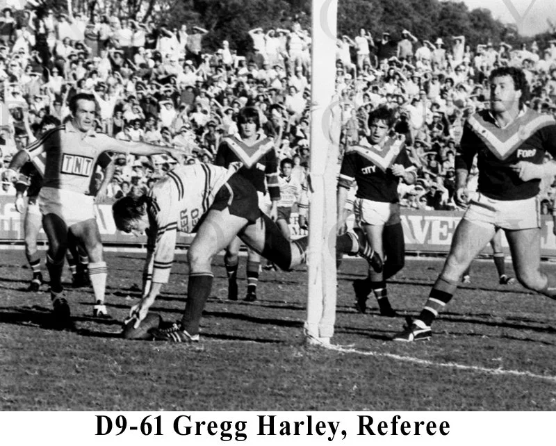 D9-61 Greg Hartley referee.jpg