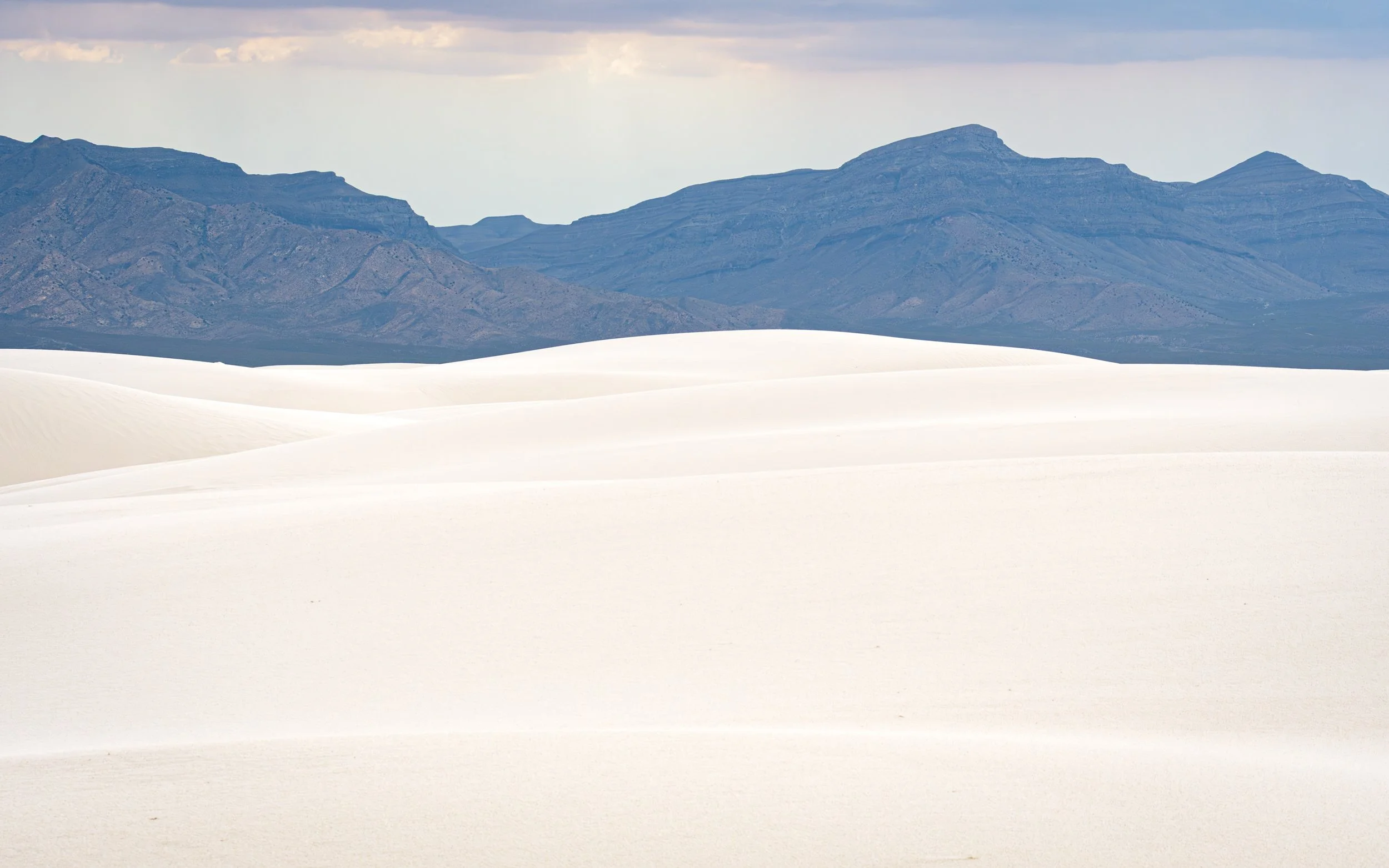 white-sands-layers-mountains-sky.jpg