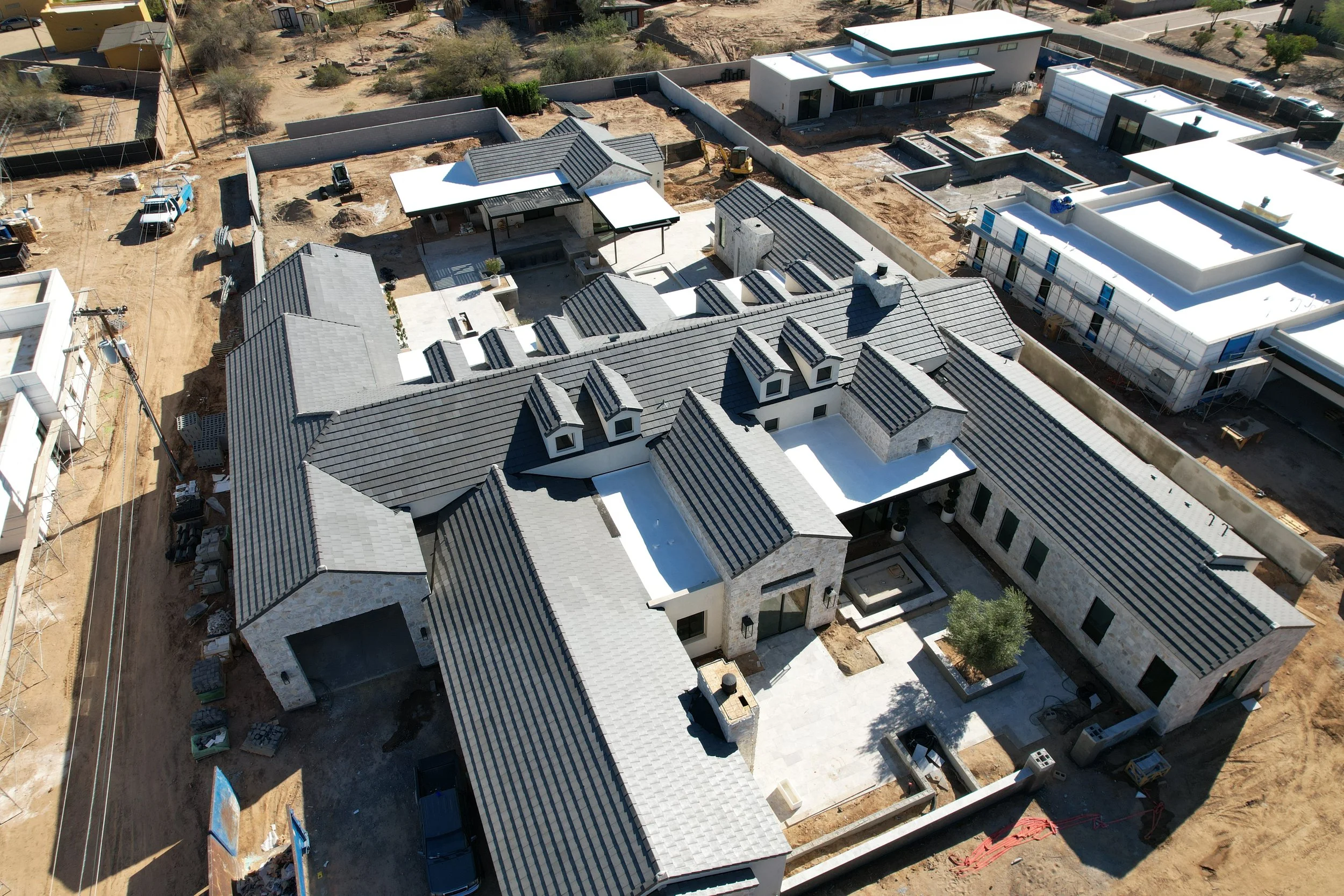 7011 & 7001 Paradise _ Builder *Patterson Homes