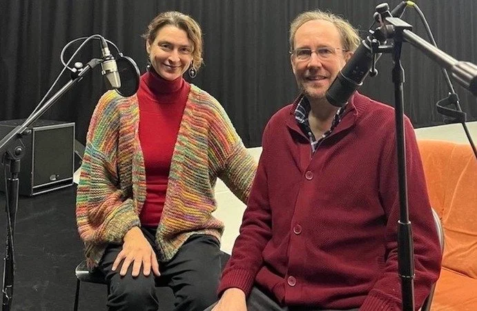 Developing and sustaining a voice as an artist - A podcast with Lia Haraki and Guy Cools