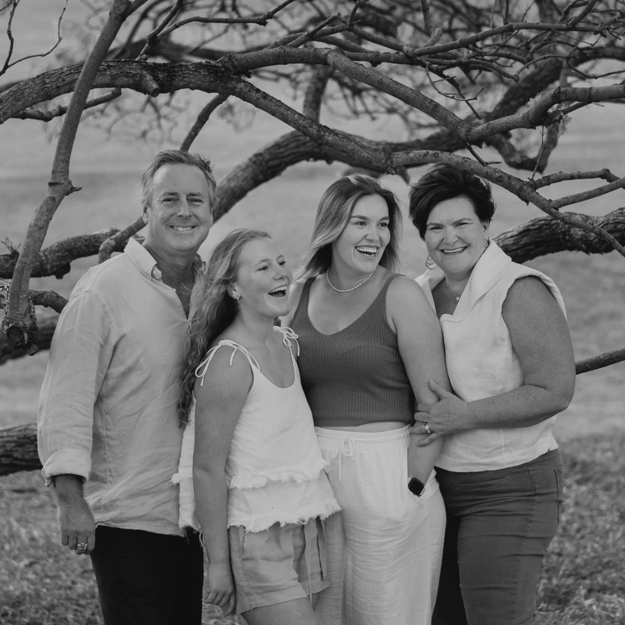 ✨ Timeless portraits with the people you love most ✨