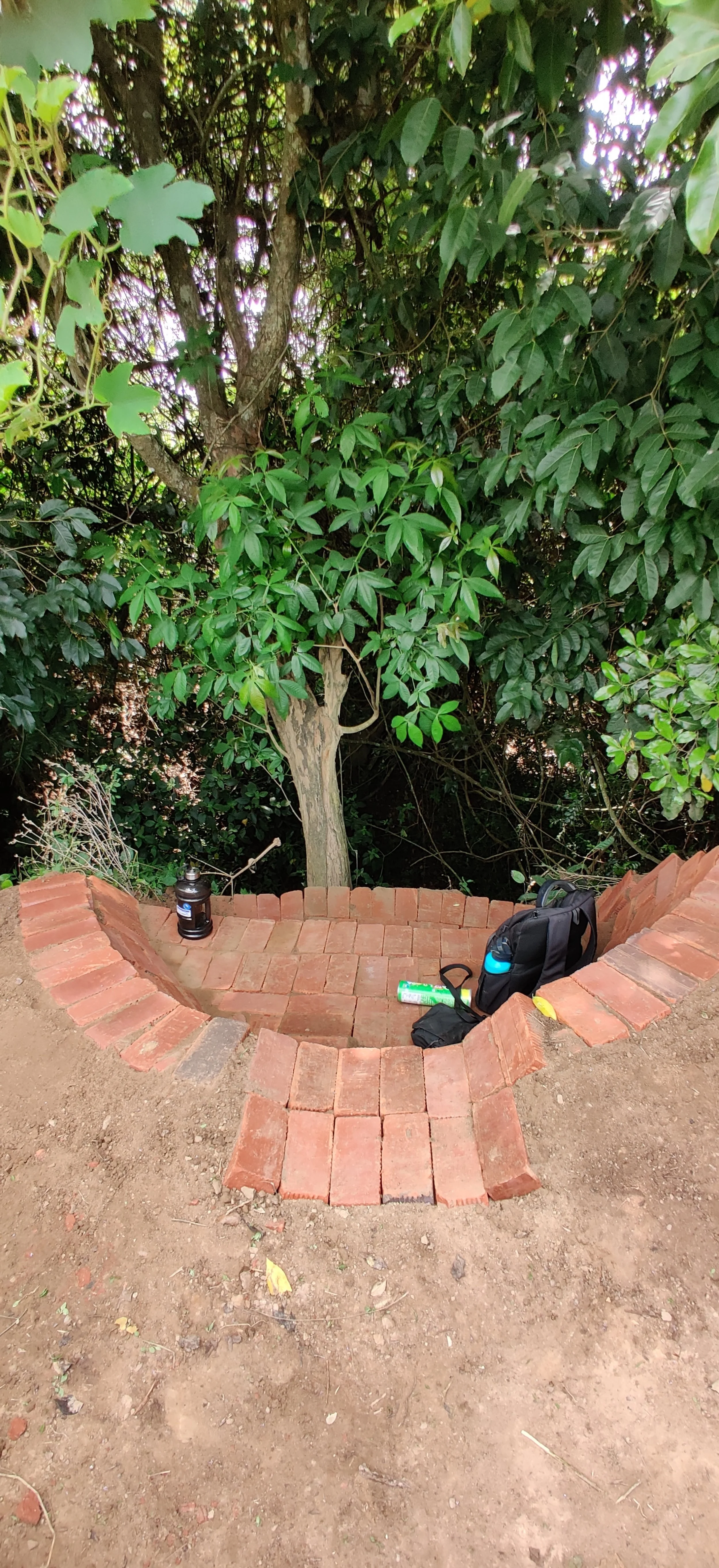 Seating nook - brickwork [photo by Jananee Mohan]