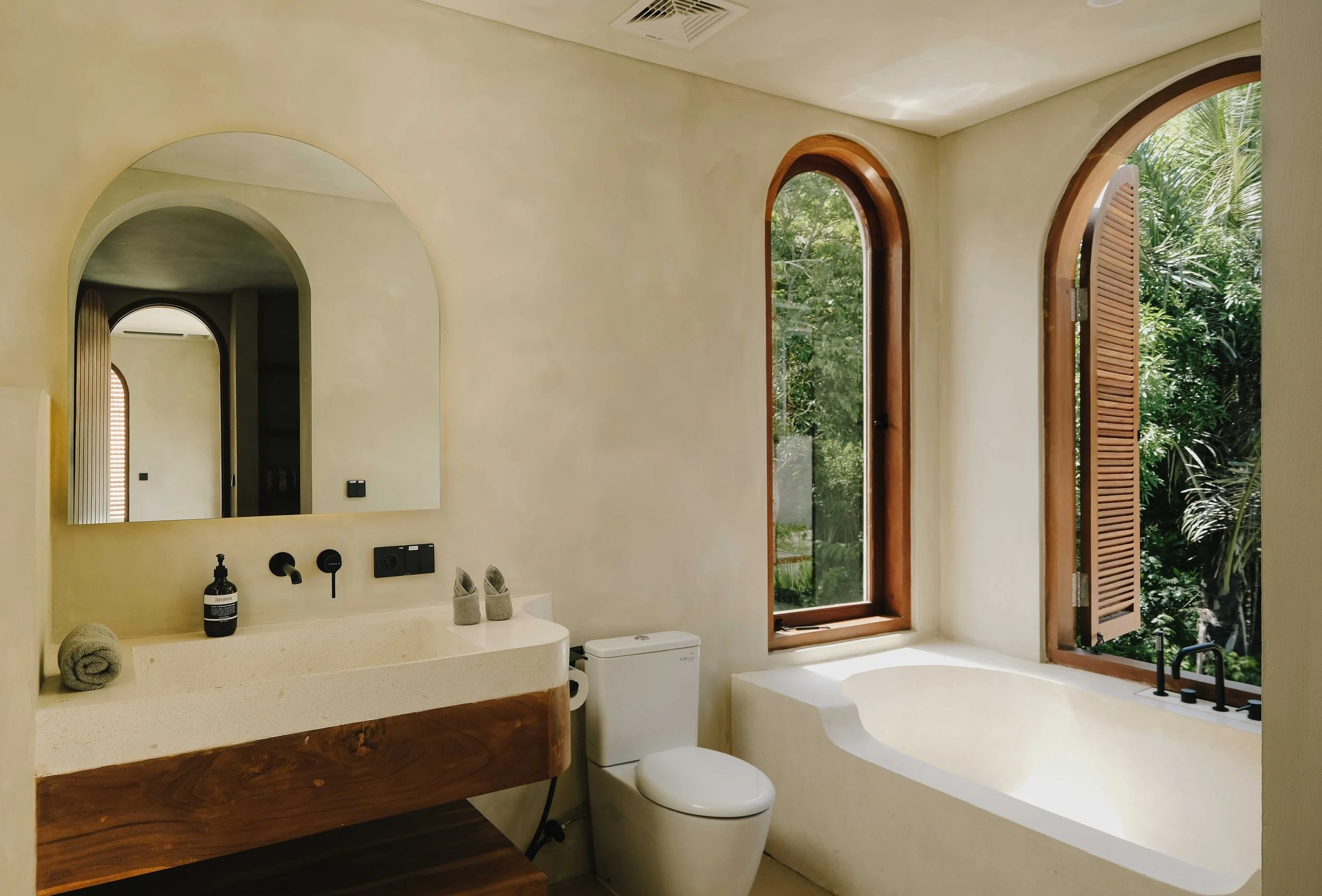 Mirai Villas Wahyu 01 & 04-61.jpg