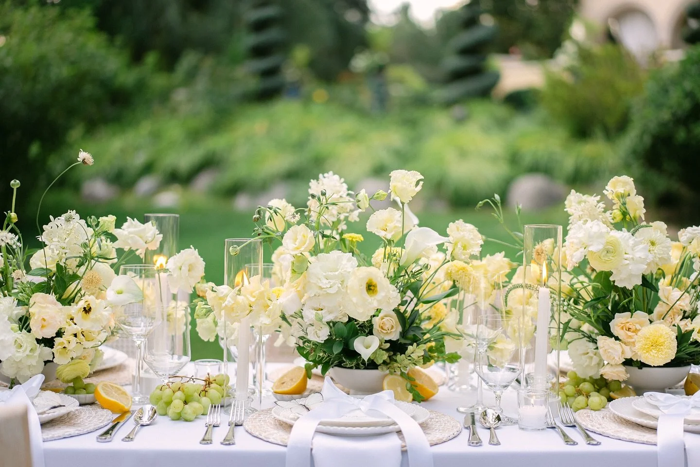 Bringing this soft yellow, white, and ivory tablescape to life with @maryanncraddockphotography was all about textures, tones and a shared vision of modern elegance 💛🍋

Venue: @oceanasgardensco 
Photographer: @maryanncraddockphotography 
Florals: @