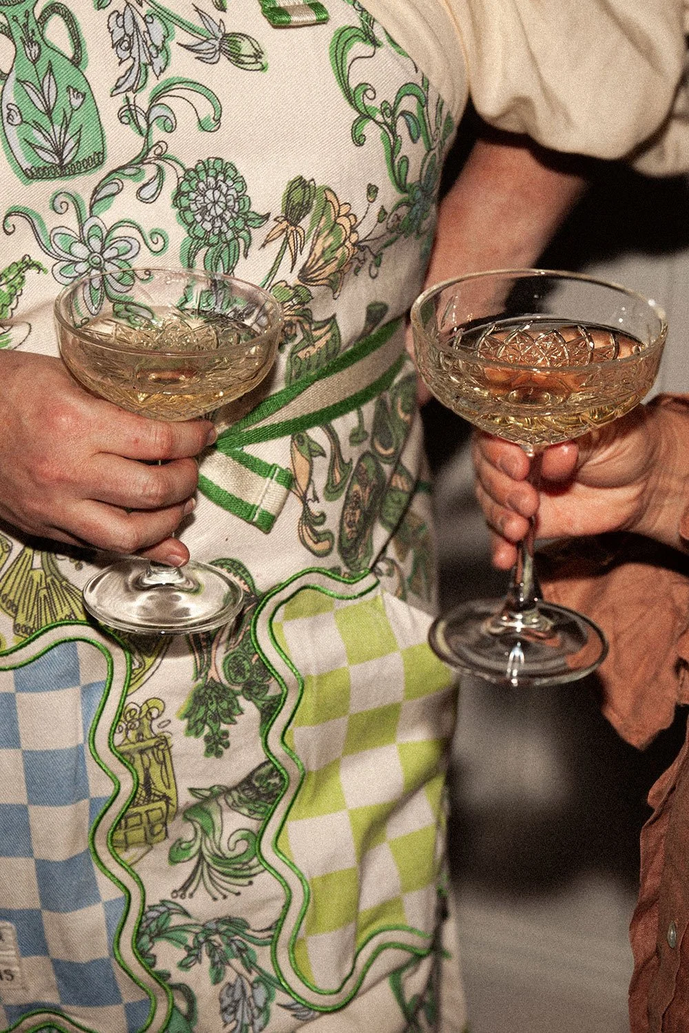 Apron and Champagne_My Soirée_The Dinner Party Guide.jpg
