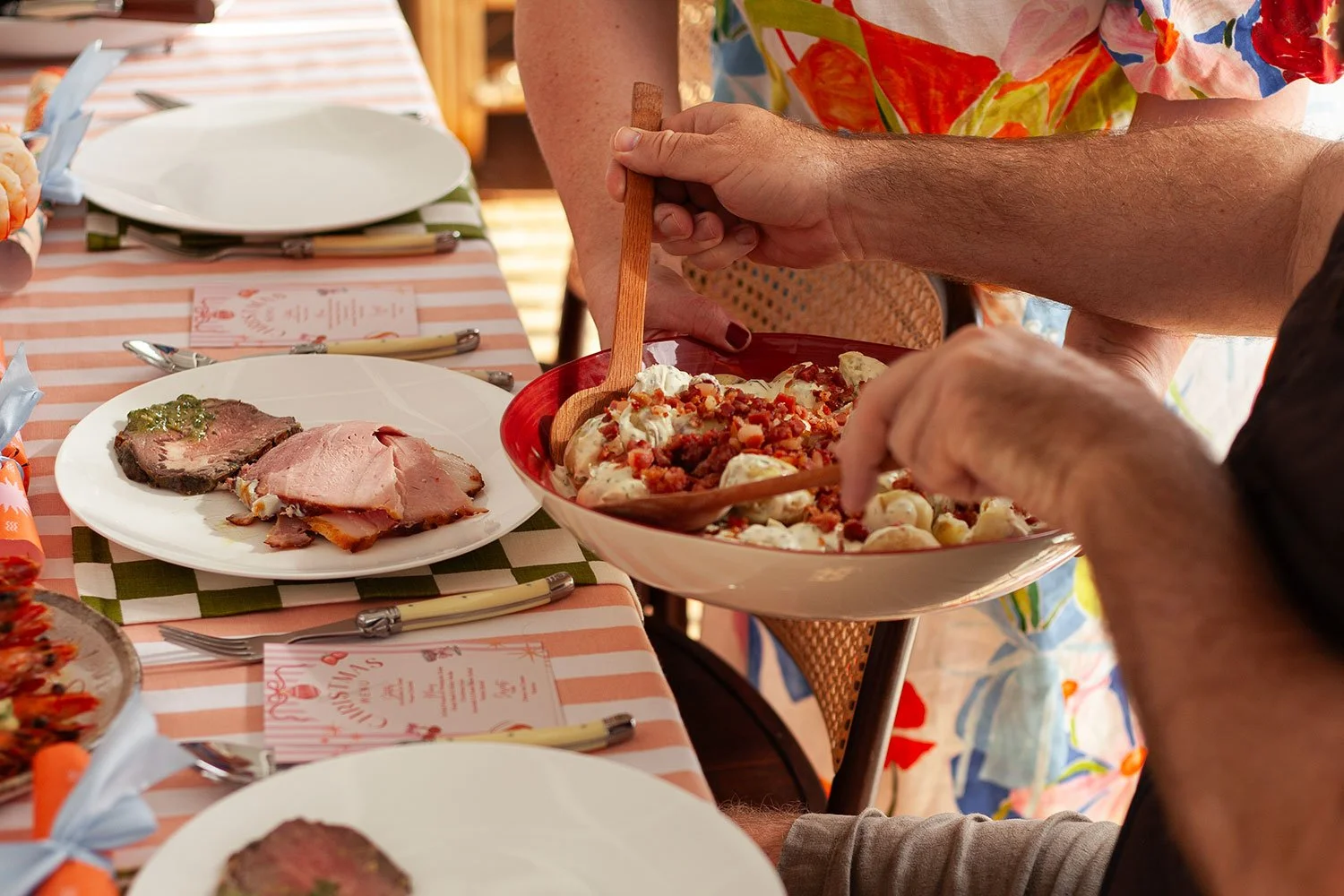 Serving_It's Christmas_The Dinner Party Guide.jpg