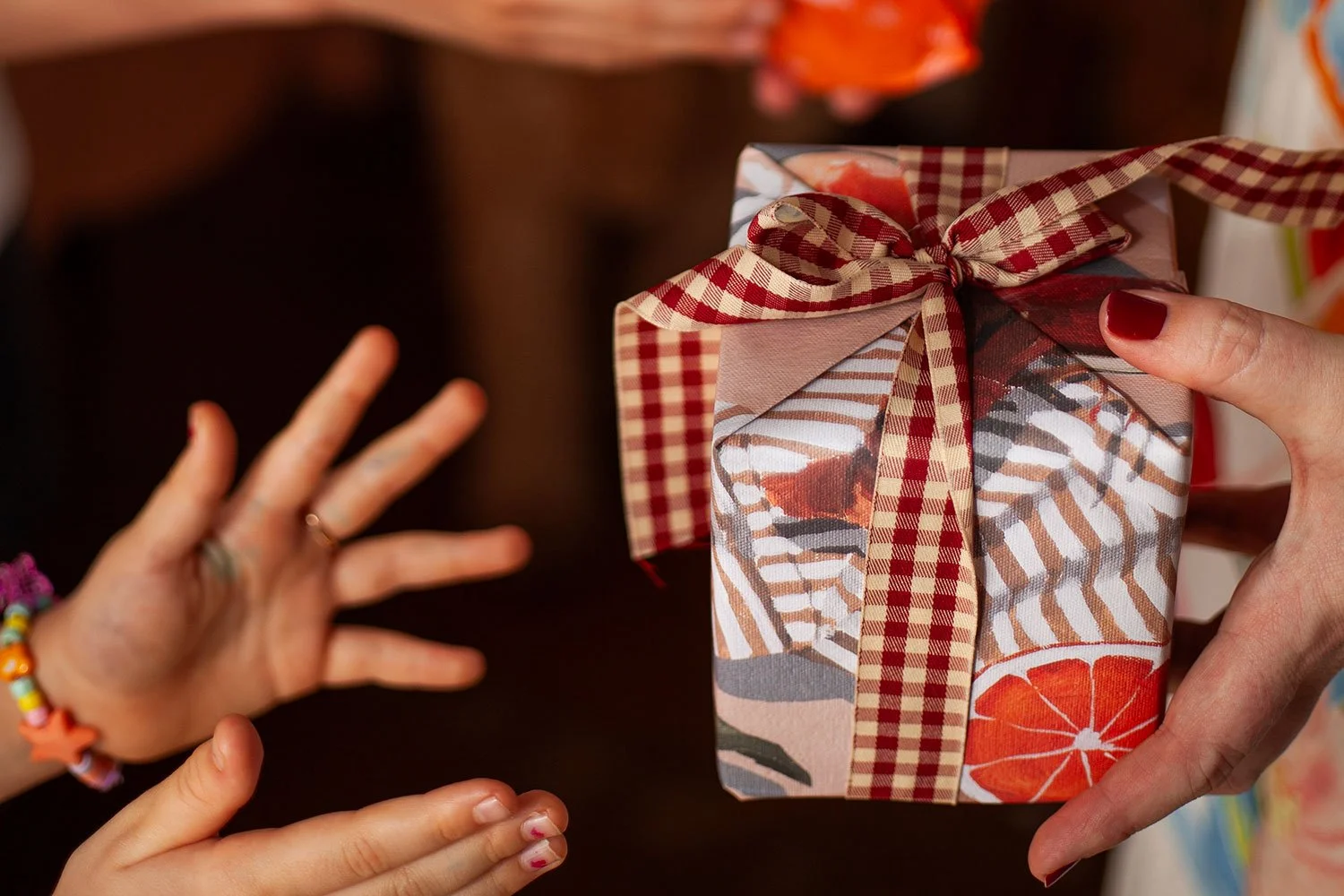 Gift Giving_It's Christmas_The Dinner Party Guide.jpg