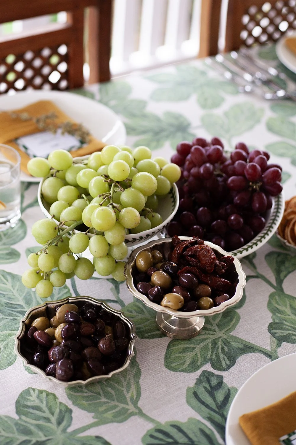 Table details_Mediterranean Gathering_The Dinner Party Guide.jpg
