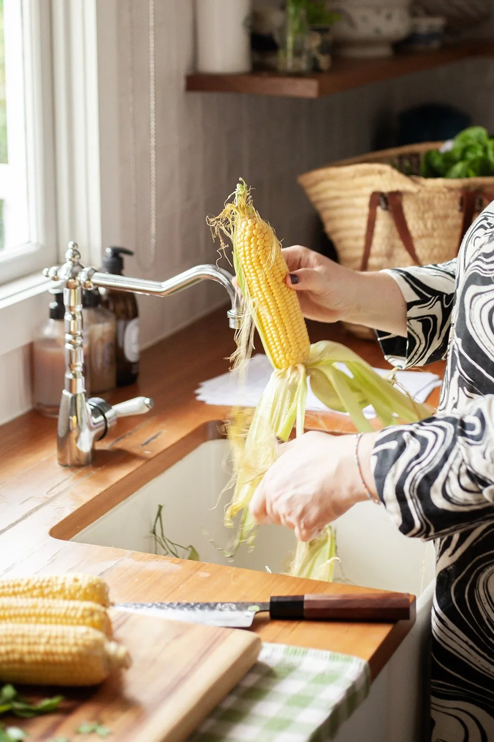 THE DINNER PARTY GUIDE_Jess Murphy_6872.jpg