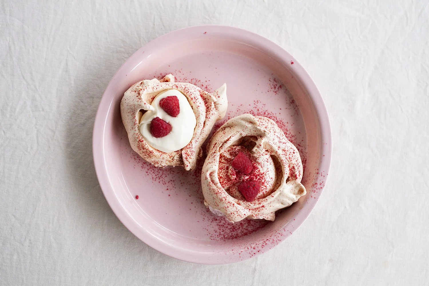 Raspberry meringue