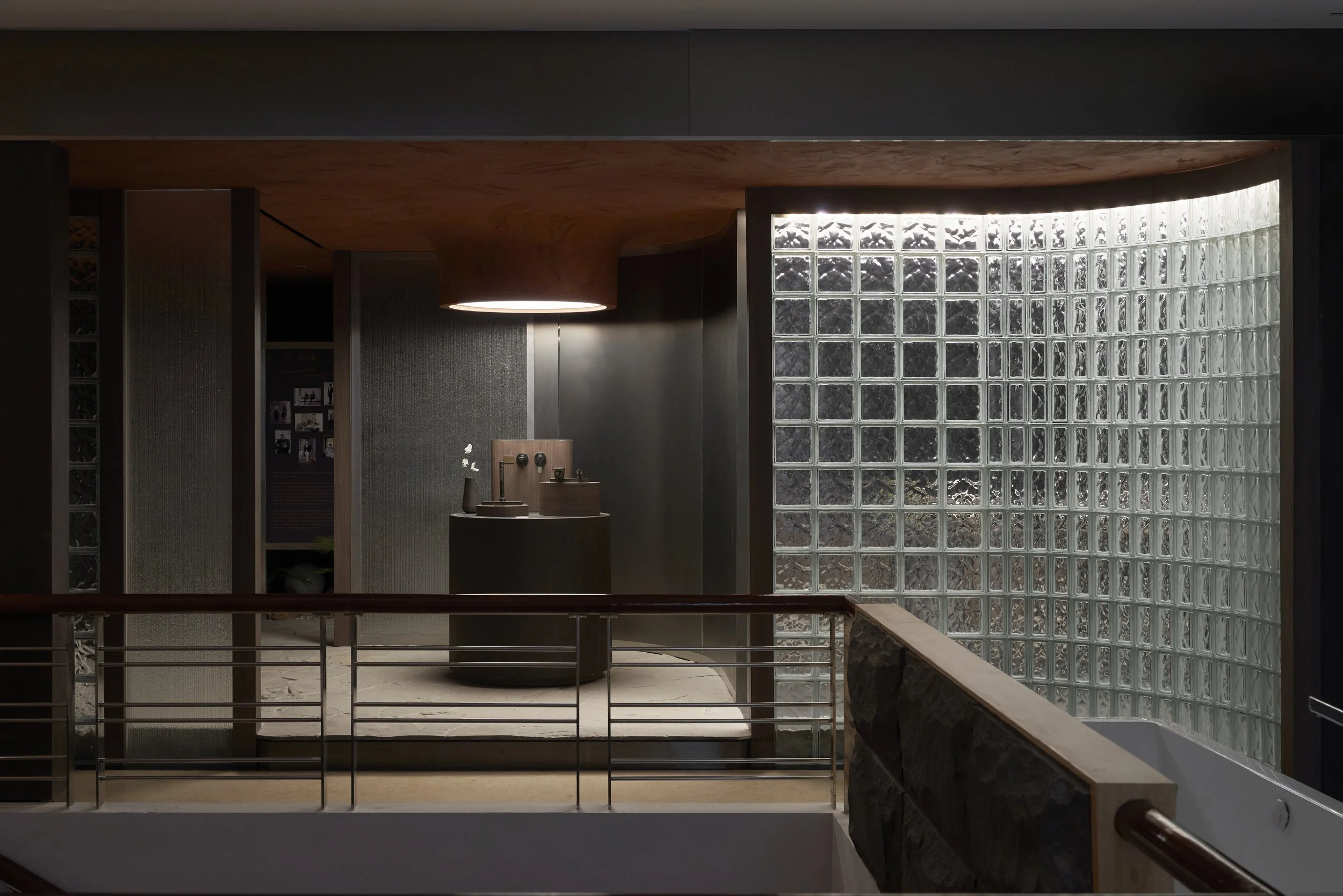 BathroomGaleria-Arhpa-Hr1.jpg