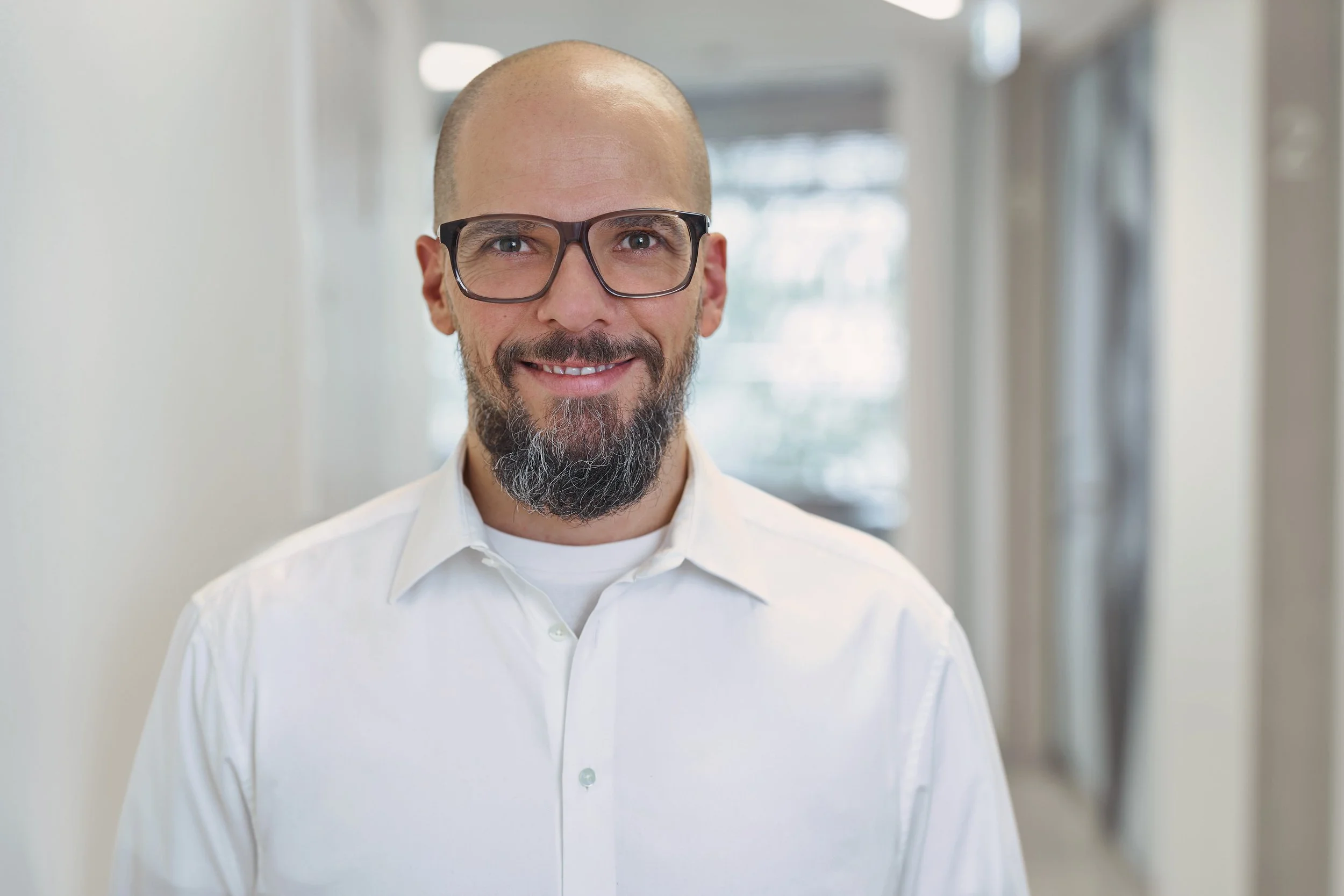 Dr. med. Alberto Schek