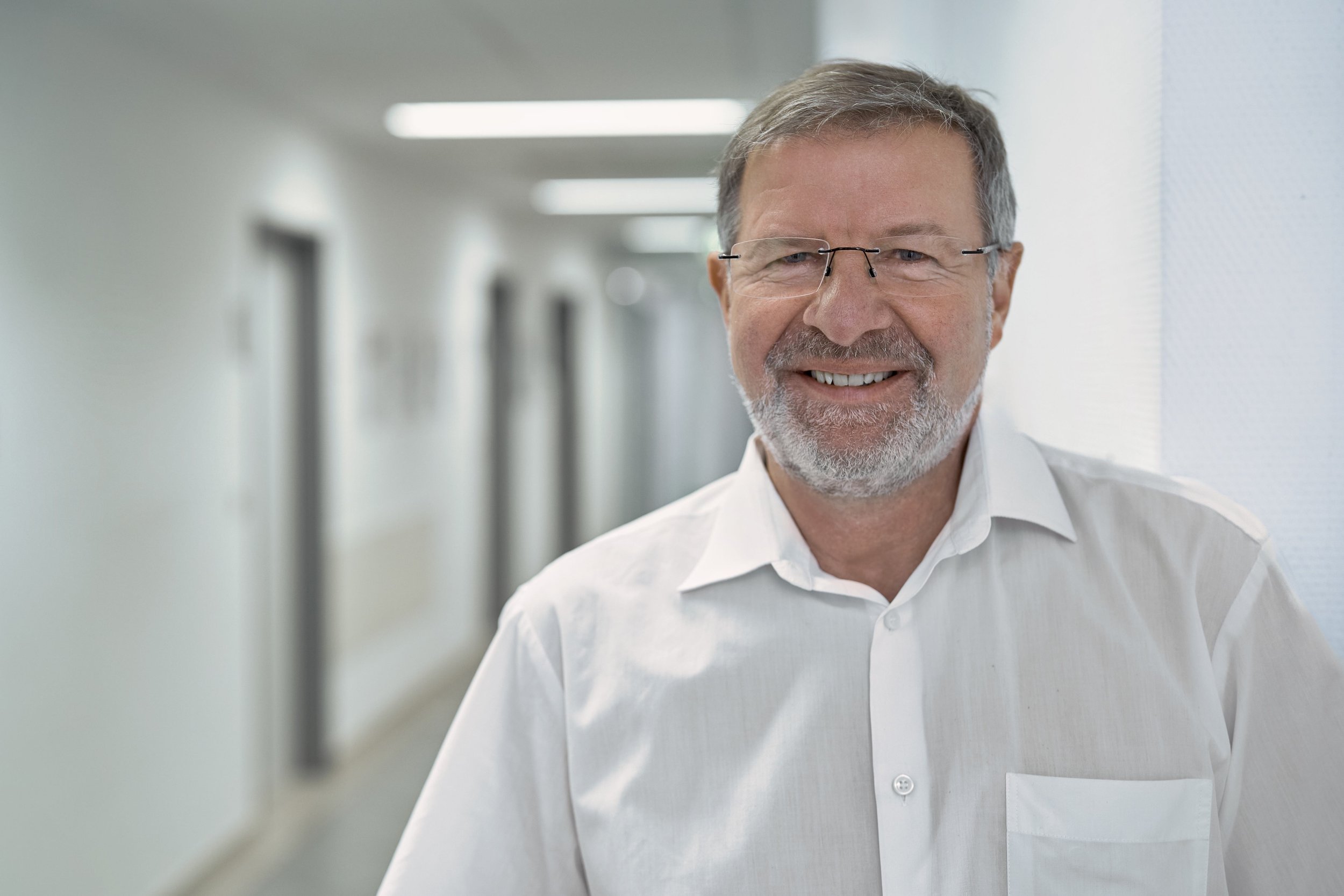 Dr. med. Michael Böker