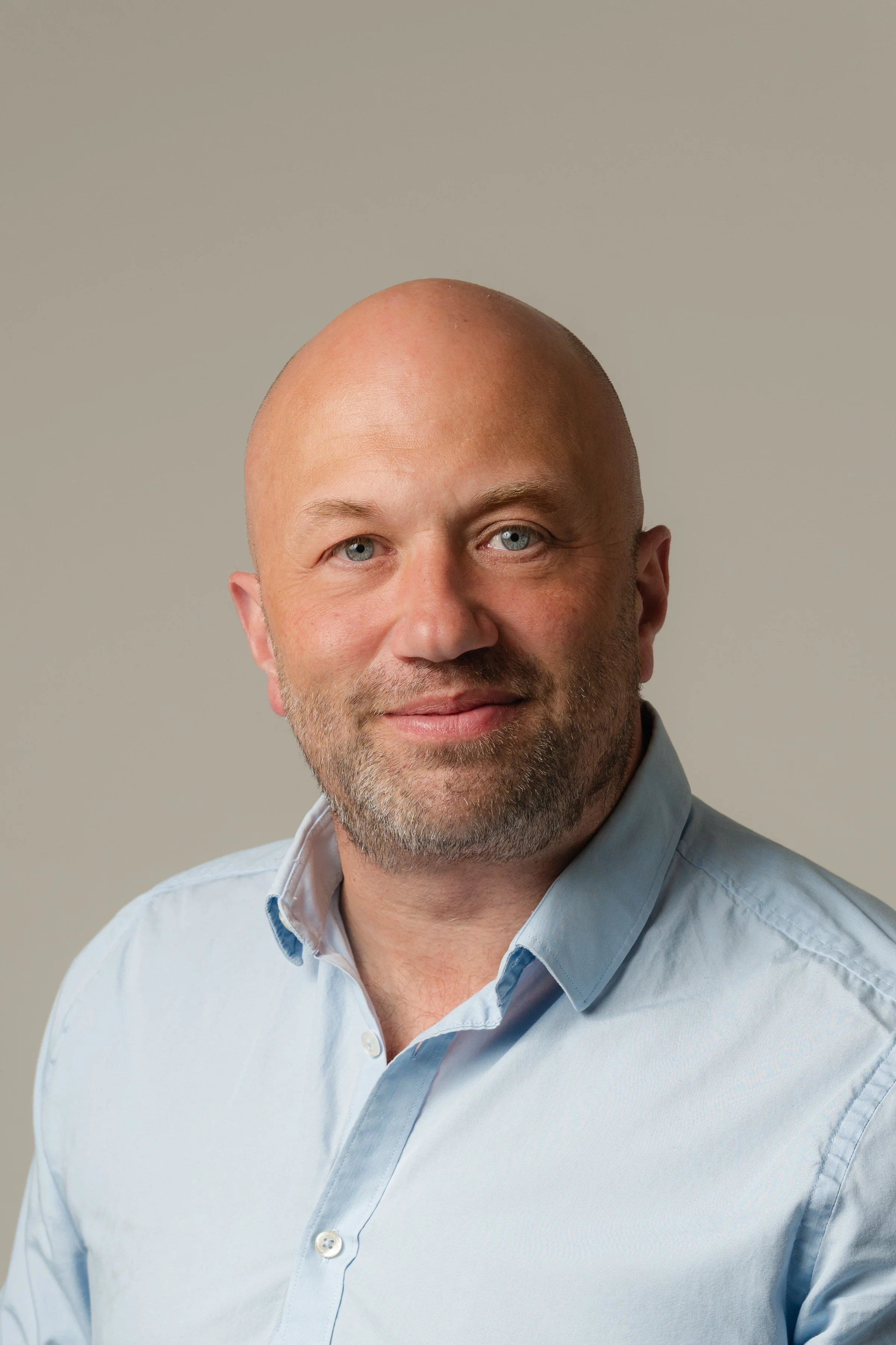 Friendly team headshot of CEO Andrew Palmer, Cambridgeshire Deaf Association