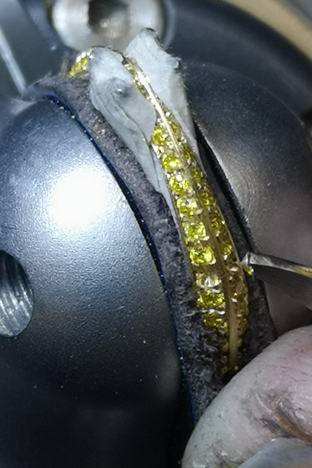 10, Setting yellow diamonds.jpg