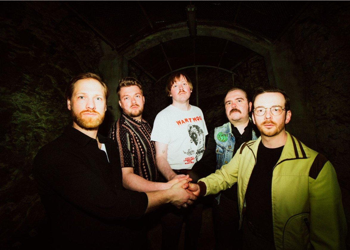 Åleråkk flytter inn på Terminalen – og gir rocken nytt liv i Ålesund