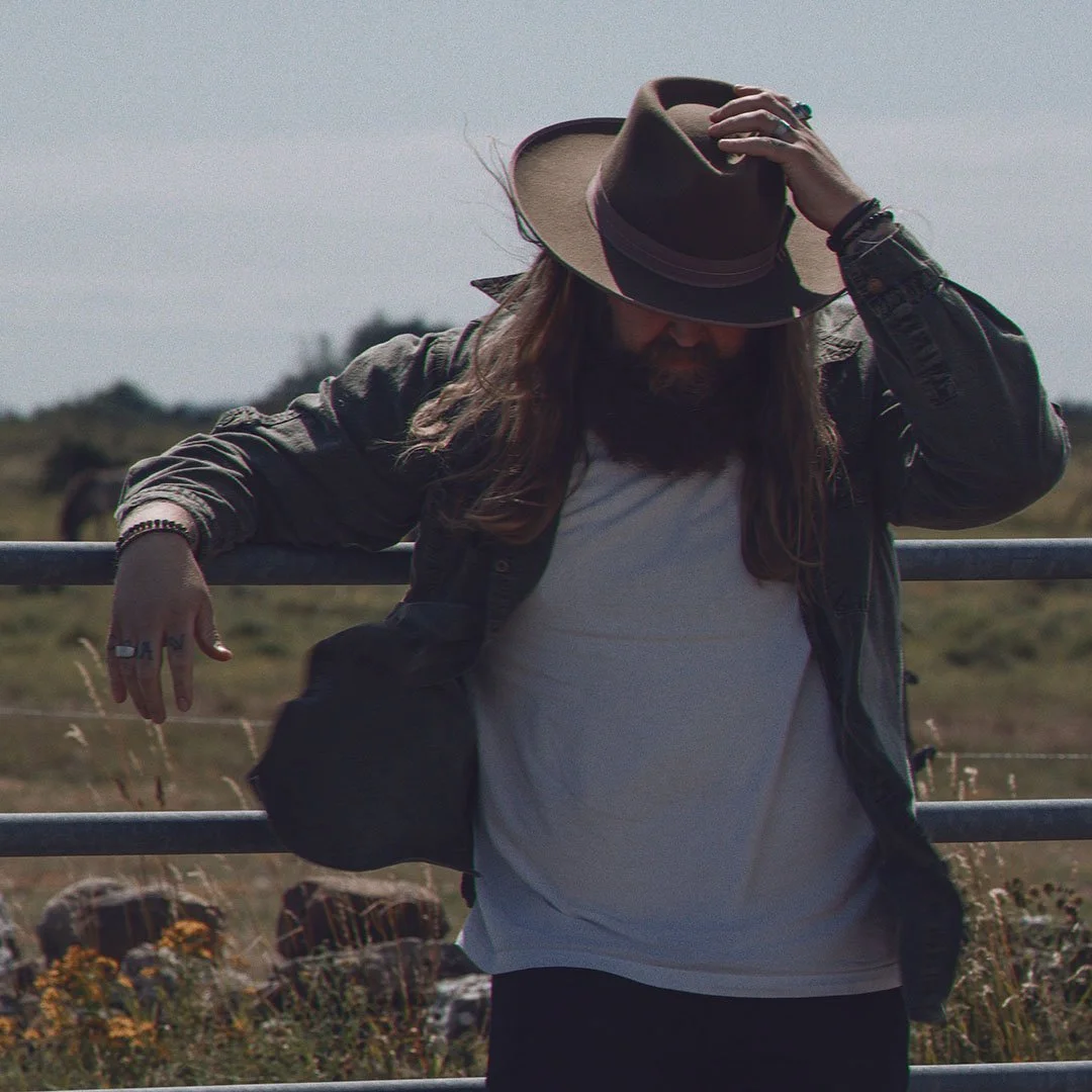 🎶 Internasjonal artist til &Aring;lesund!

Chris Kl&auml;fford kommer til Parken kulturhus torsdag 17. september 2026 🤍

Den svenske artisten, kjent fra b&aring;de Swedish Idol og America&rsquo;s Got Talent, tar med seg &laquo;The Kitchen Session T