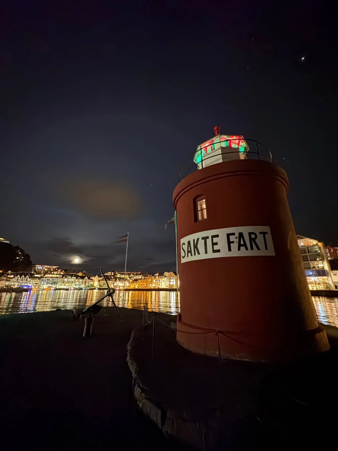 Kveldstur i byen er ogs&aring; fint ✨️