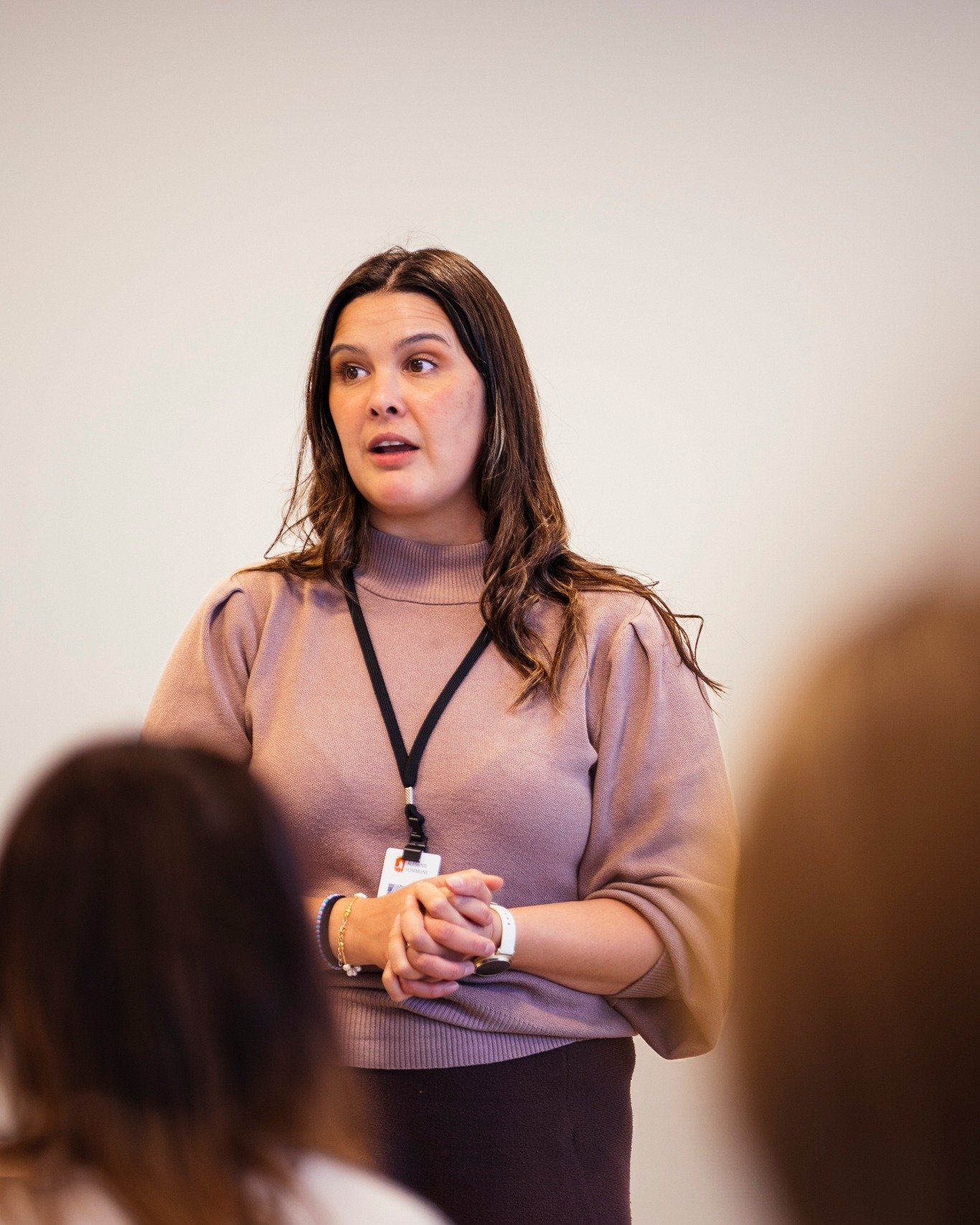 En skikkelig fin ettermiddag sammen med medlemsnettverket ✨

I g&aring;r samlet &Aring;lesund Sentrumsforening til medlemstreff med sosiale medier som tema &ndash; og det traff godt! Det ble b&aring;de l&aelig;rerikt, inspirerende og ikke minst sosia