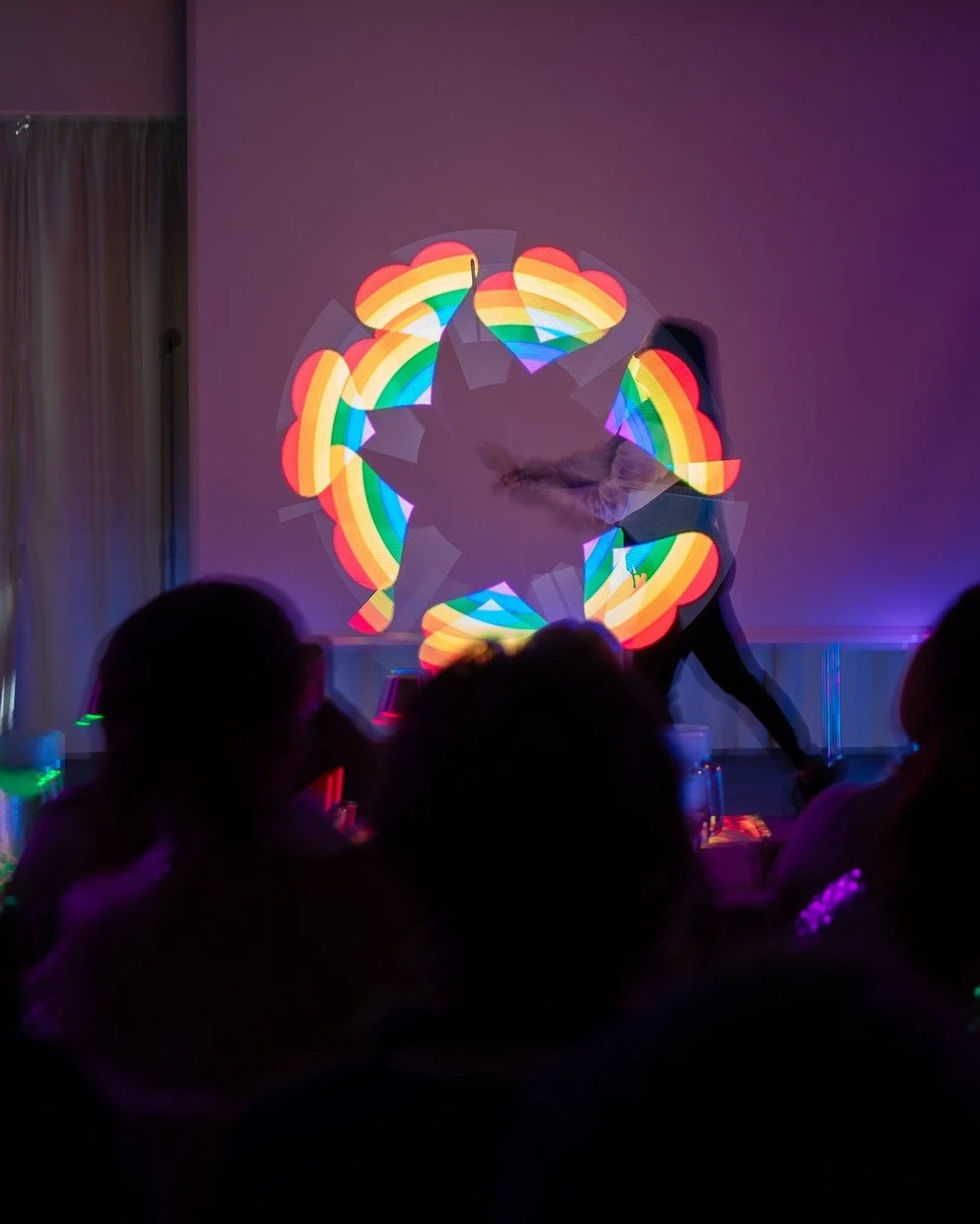 🌈 PRIDE-L&Oslash;RDAG I &Aring;LESUND 🌈

L&oslash;rdag 30. mai fylles sentrum med Pride, parade, musikk, kj&aelig;rlighet og feststemning!

P&aring; Prestebrygga utenfor Quality Hotel Waterfront finner du &aring;rets PrideHub med Pride-torg, DJ, sc