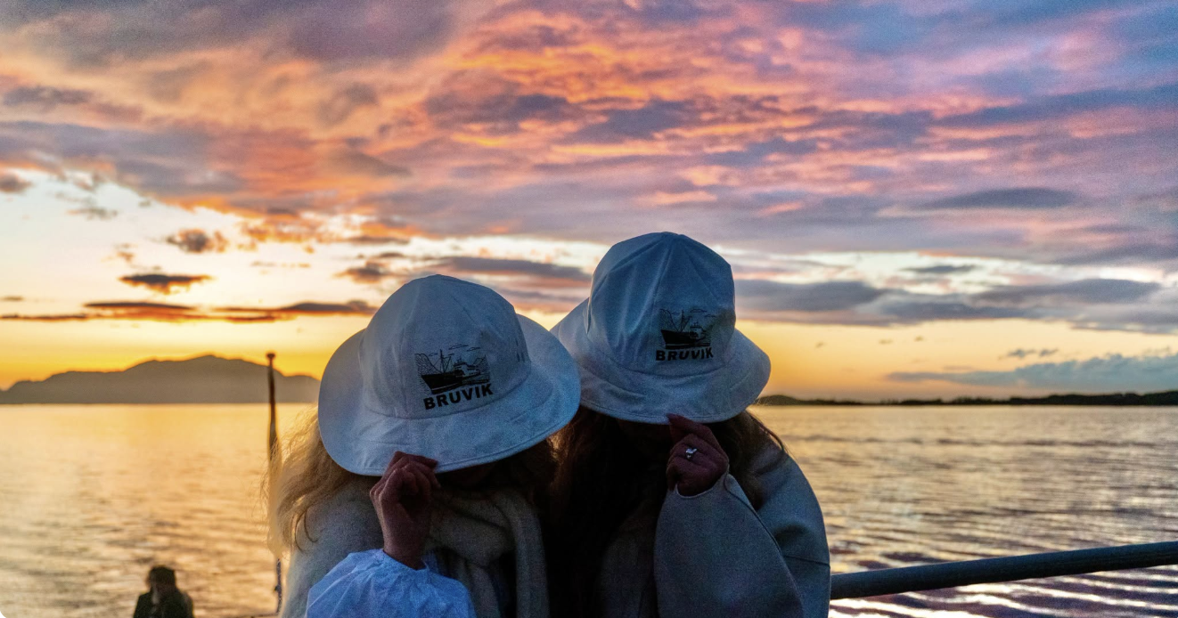 Sommerkveld til sjøs
