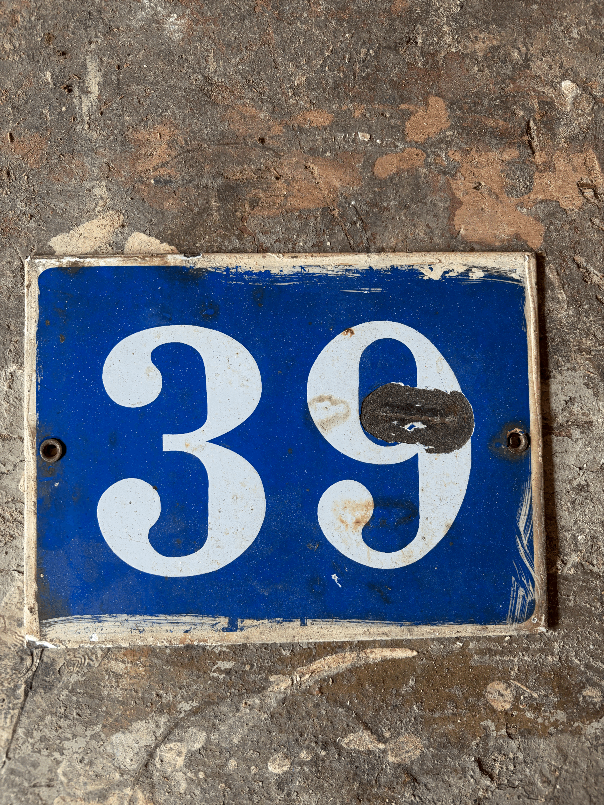French enamel house number 39