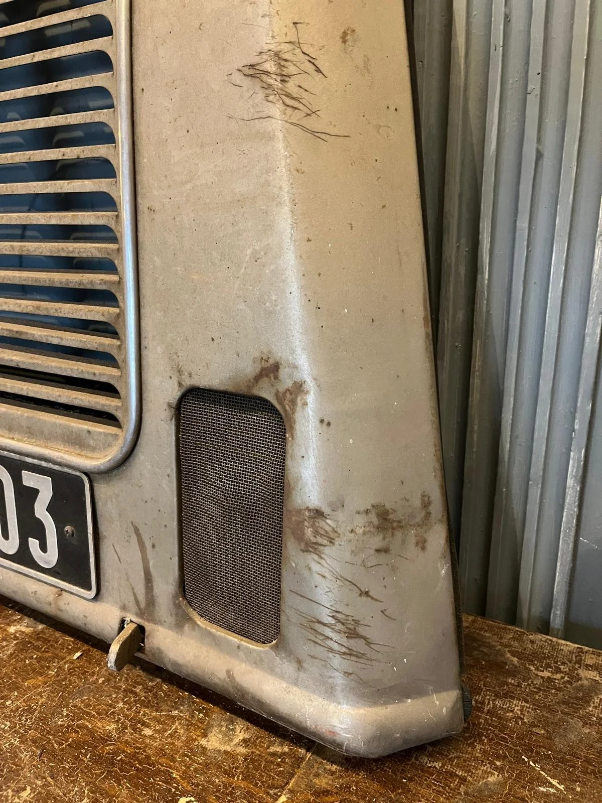 Citroen van grill_ decorative.jpg