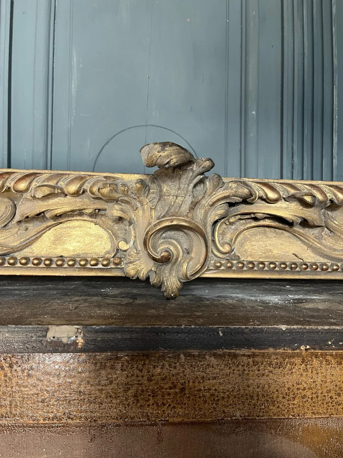 Gilt Pediment