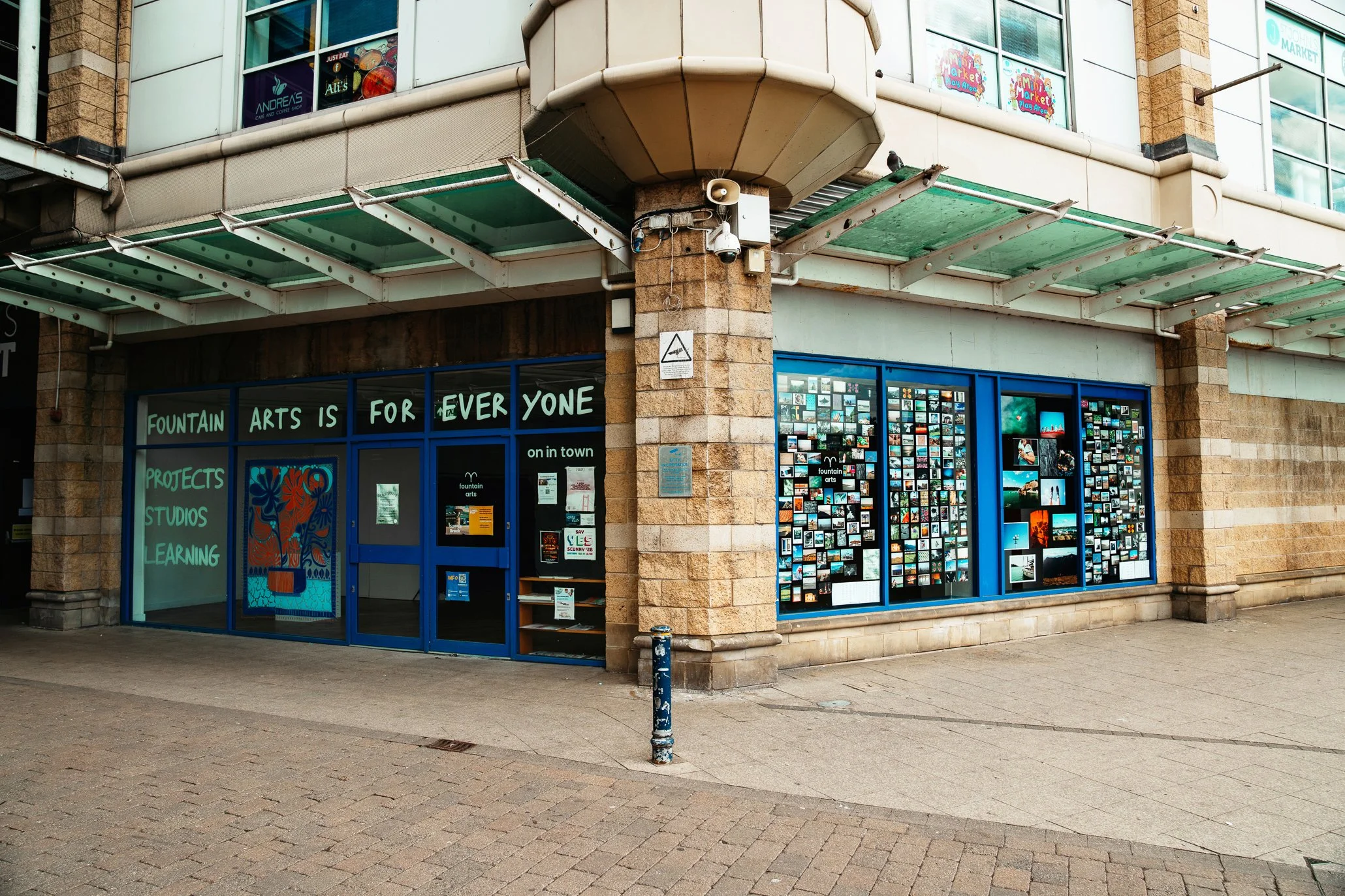 Greetings-From-Scunthorpe_Postcard-Exhibition_030726_Emma-Gibbon-Photography_01.jpg